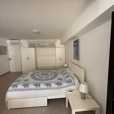 Casa Mare טרצ'ינה